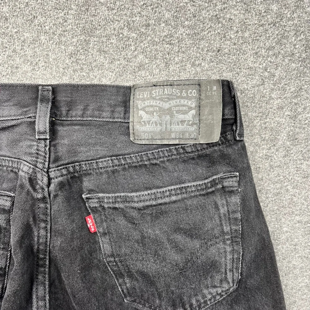 Levi's 501 Original Fit Jeans Mens 34x30 Black Fits 31x27 Denim Button Fly